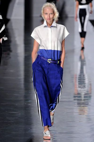 Look 23